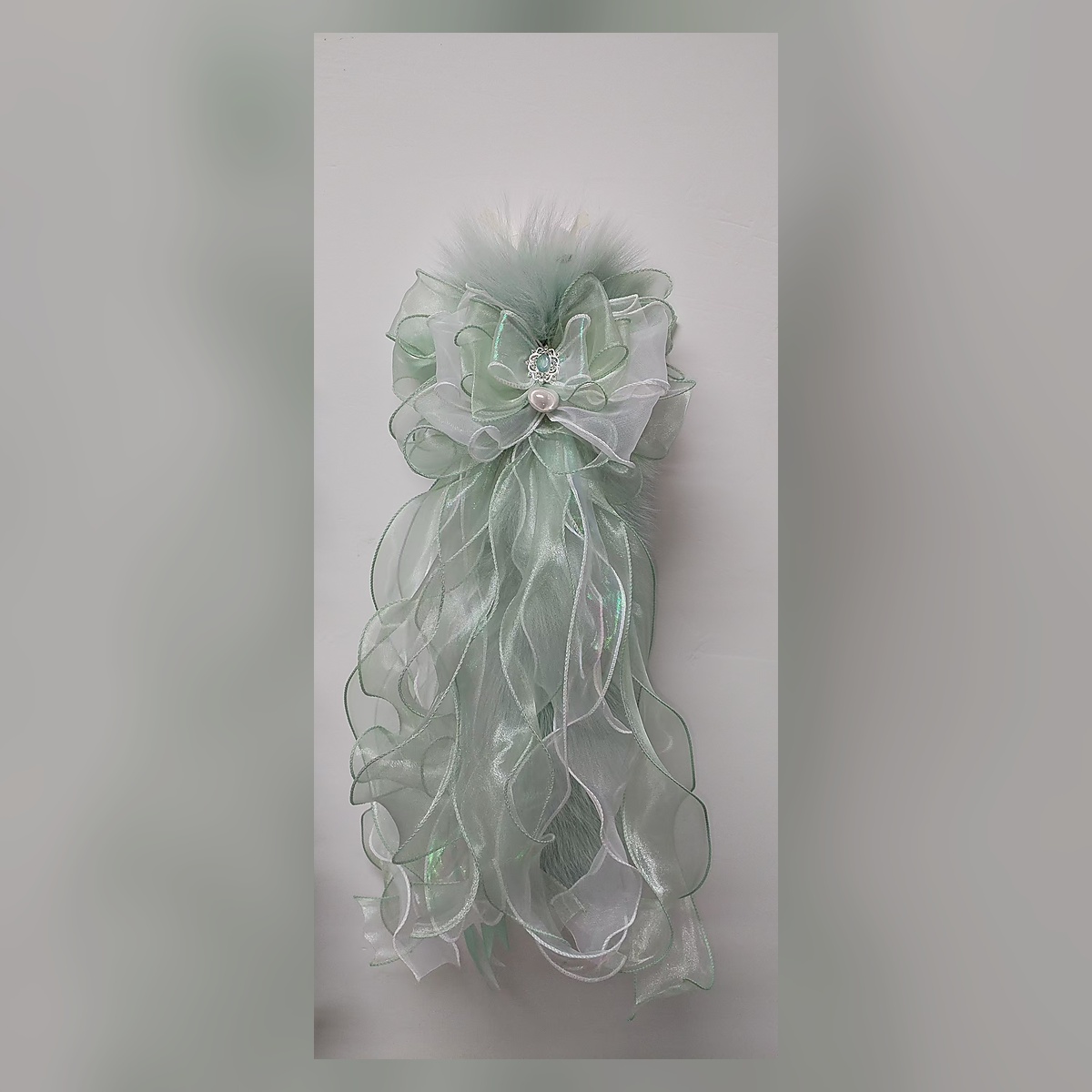 Champagne Star Ribbon Tail Set