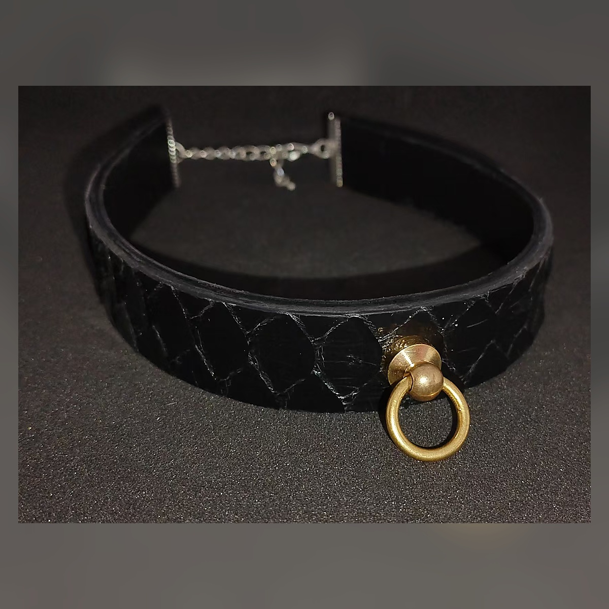 Croc Chain Collar