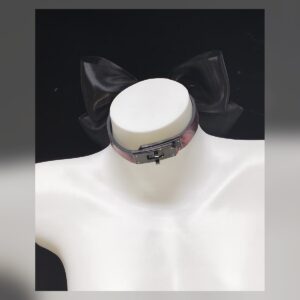 Noir Bow Collar