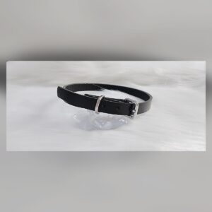 Minimal Noir Collar