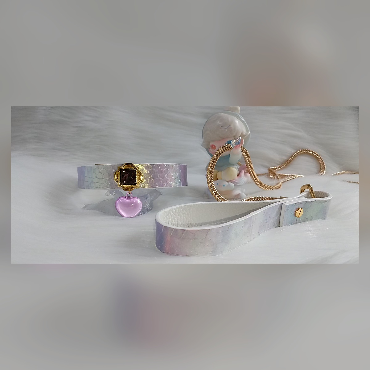 Pastel Lock Collar