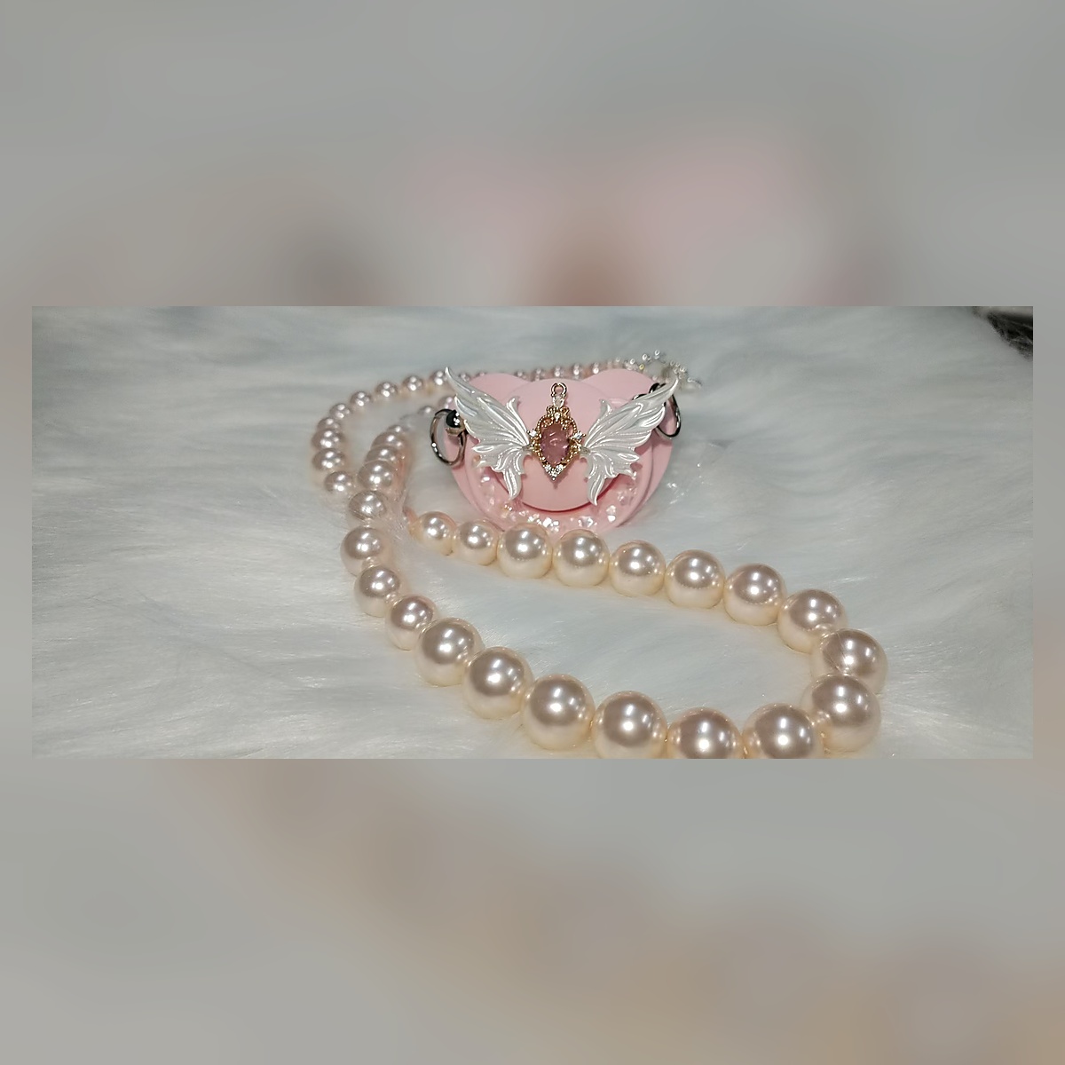 Crown Pearl Chain