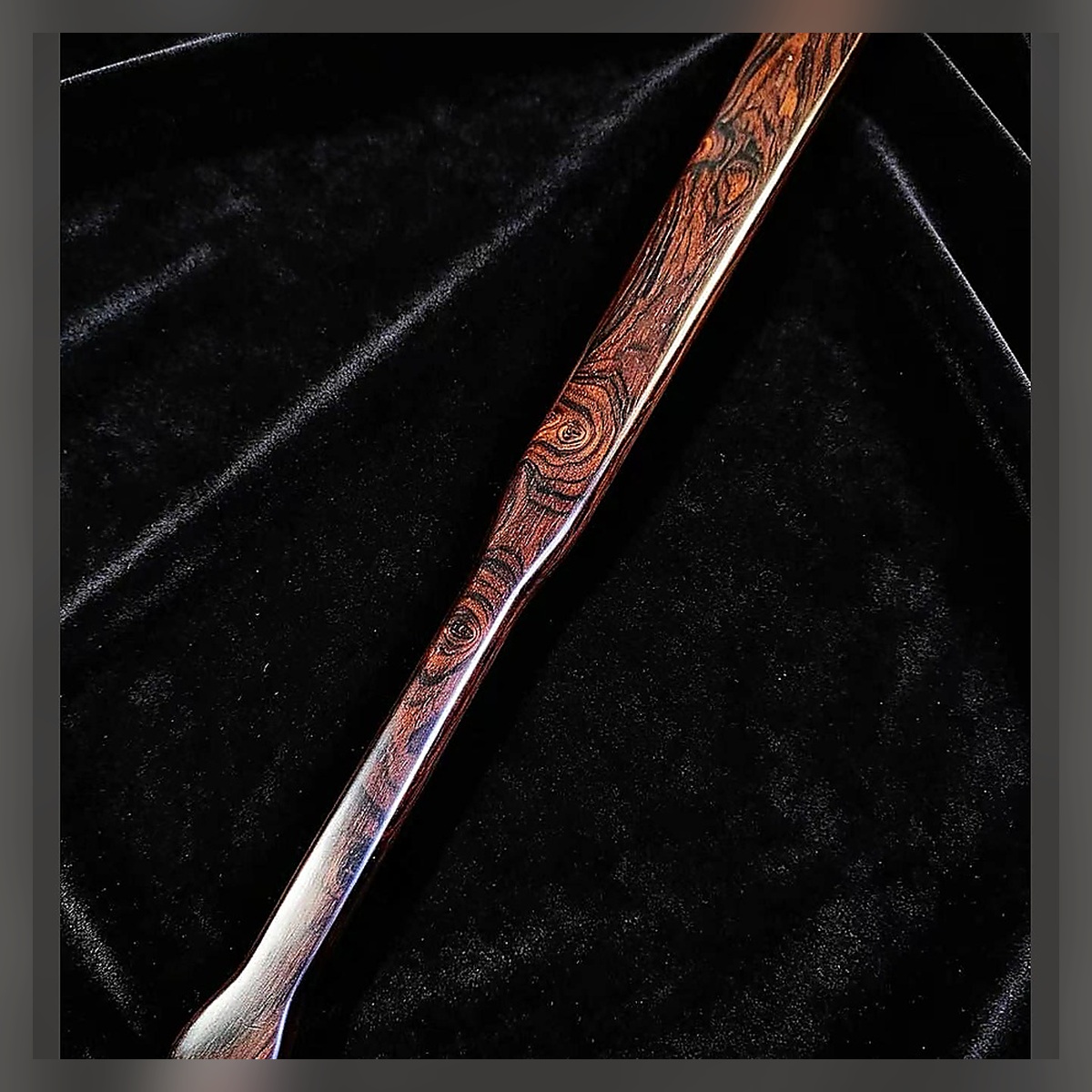 Resonance Fanbone Ruler - Image 3