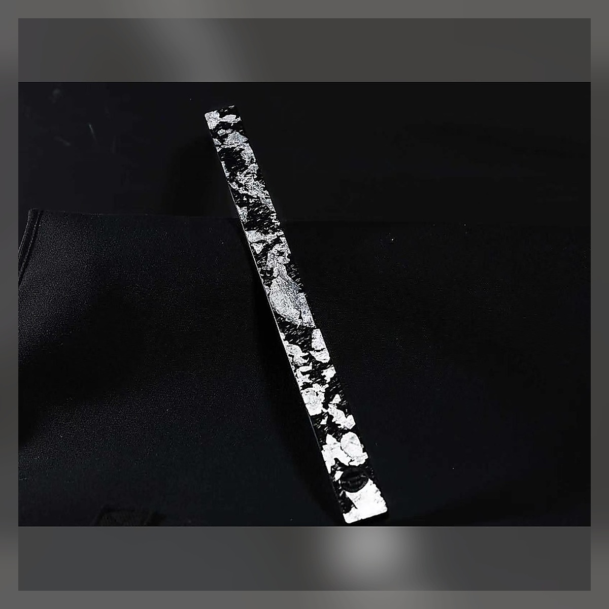 Forged Carbon Silver - Image 3