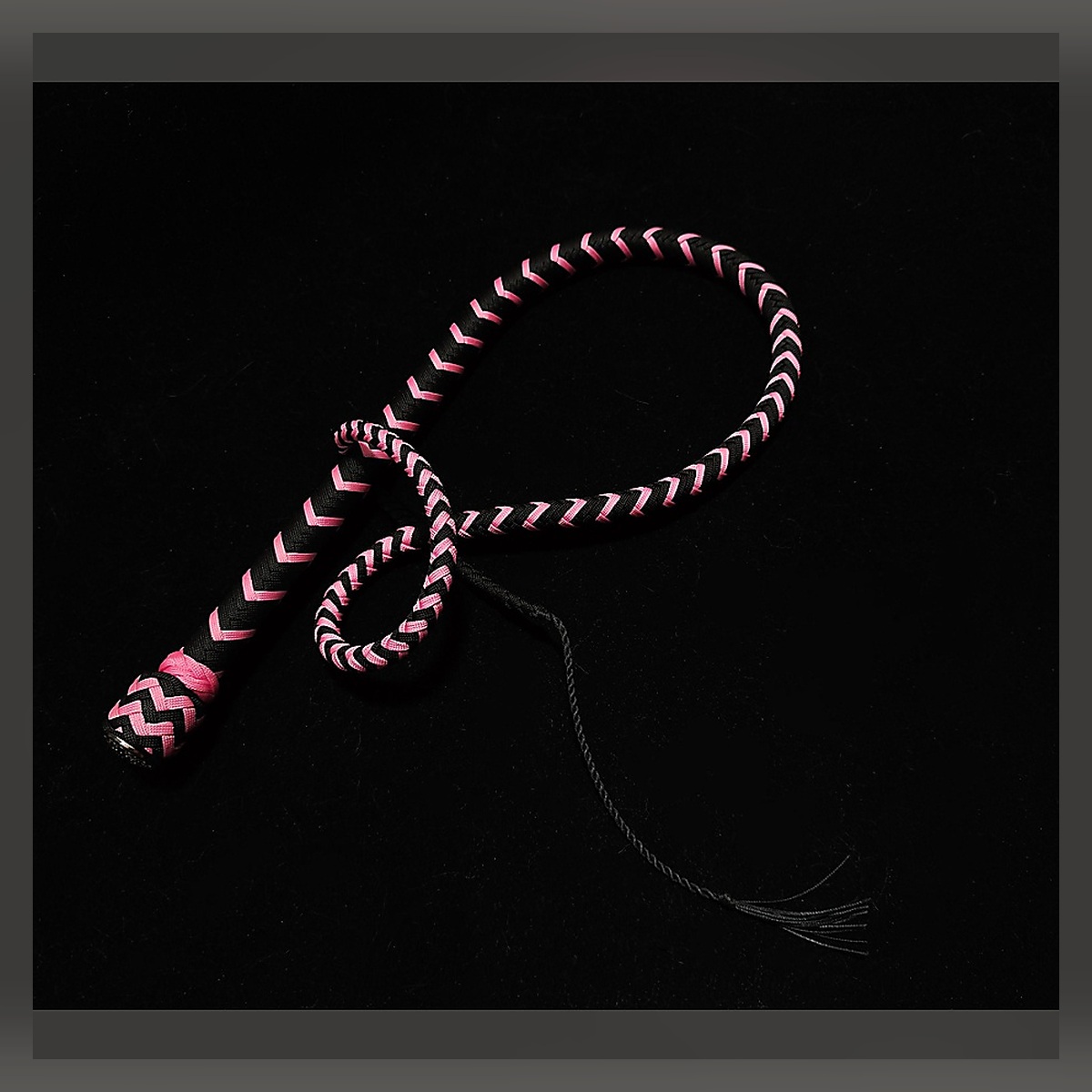 Paracord Long Whip - Image 3