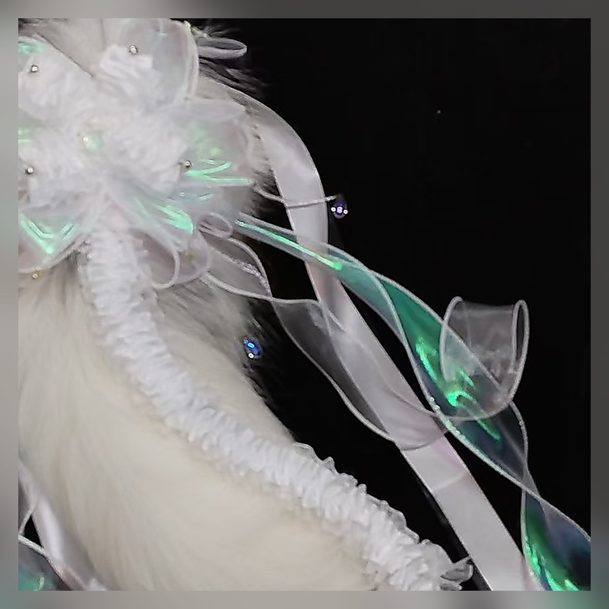 Porcelain Rose Tail Set - Image 4