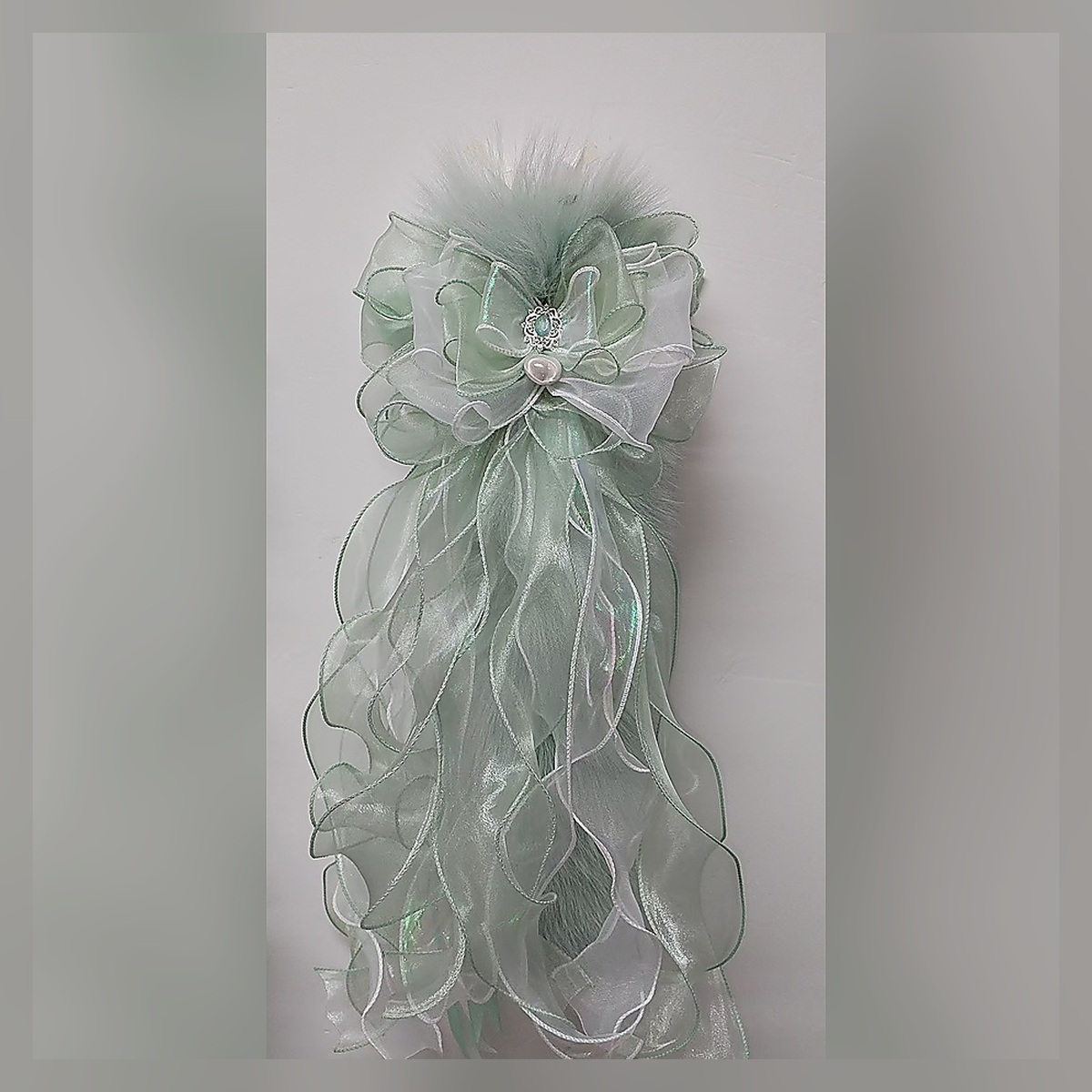 Champagne Star Ribbon Tail Set - Image 3
