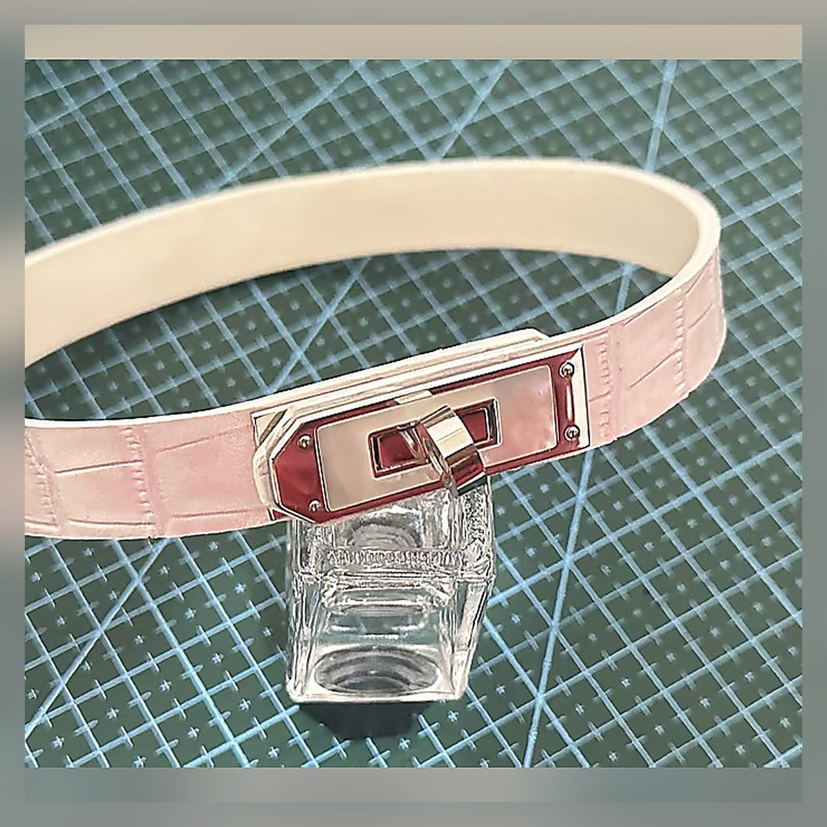 Blush Buckle Collar - Image 4