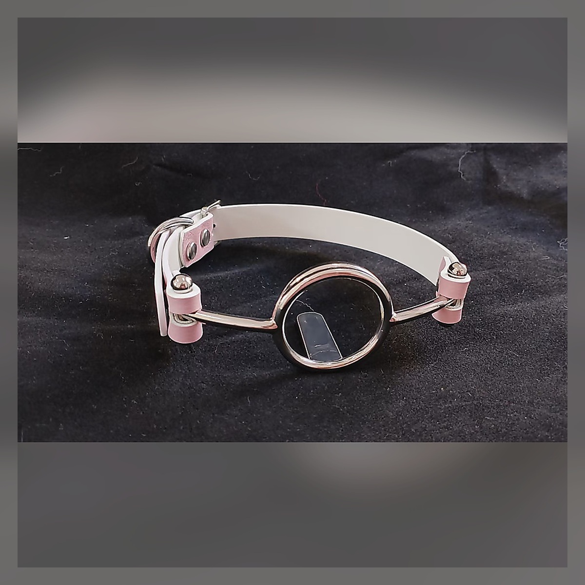 Noir Ring Gag - Image 3