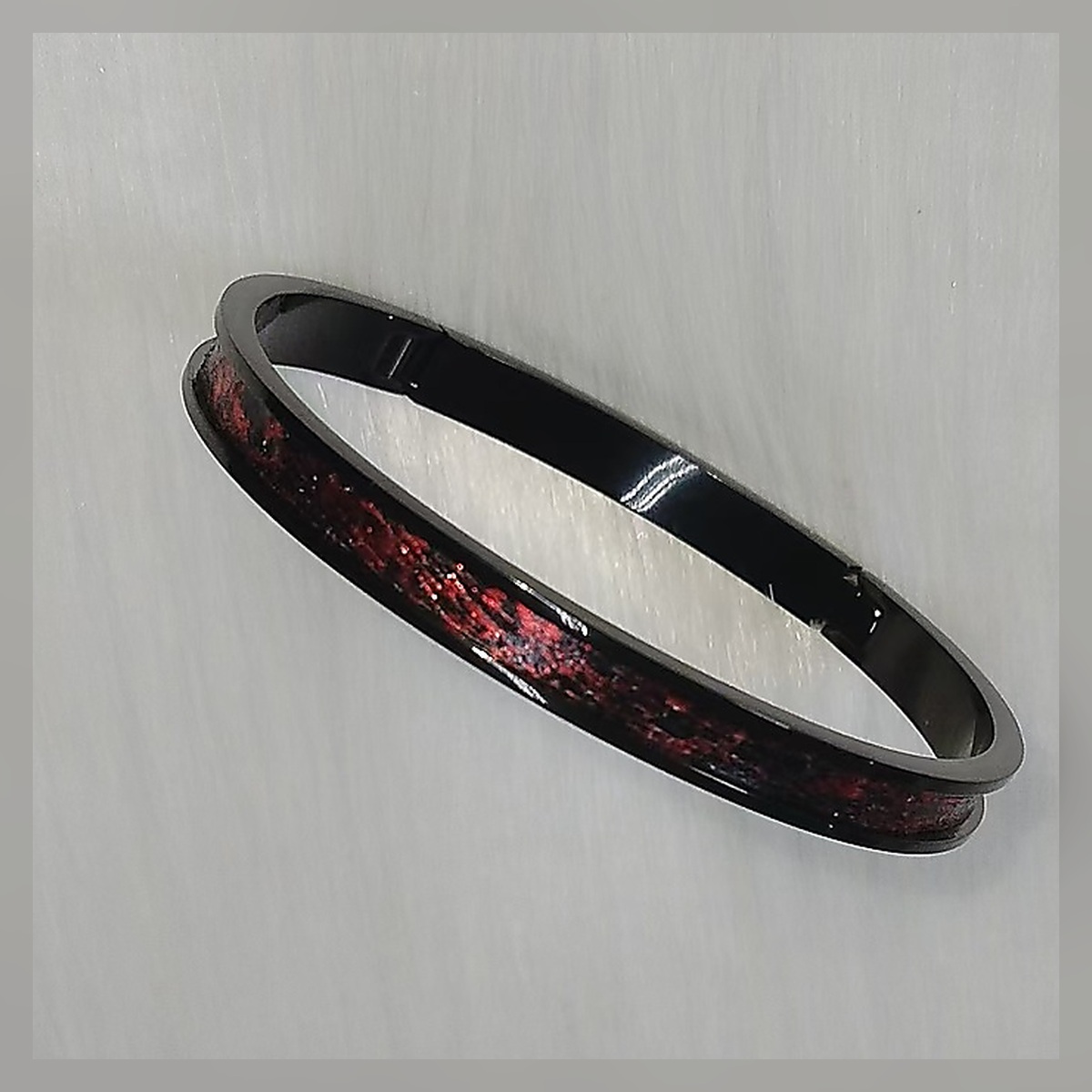 Obsidian Resin Bracelet - Image 4